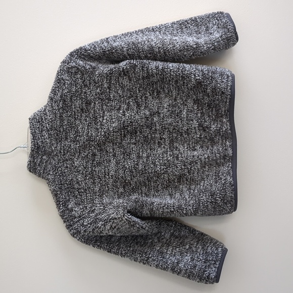 UNIQLO Little Kids Fluffy Yarn Fleece Full Zip Jacket (Size 5/6) - Picture 4 of 8